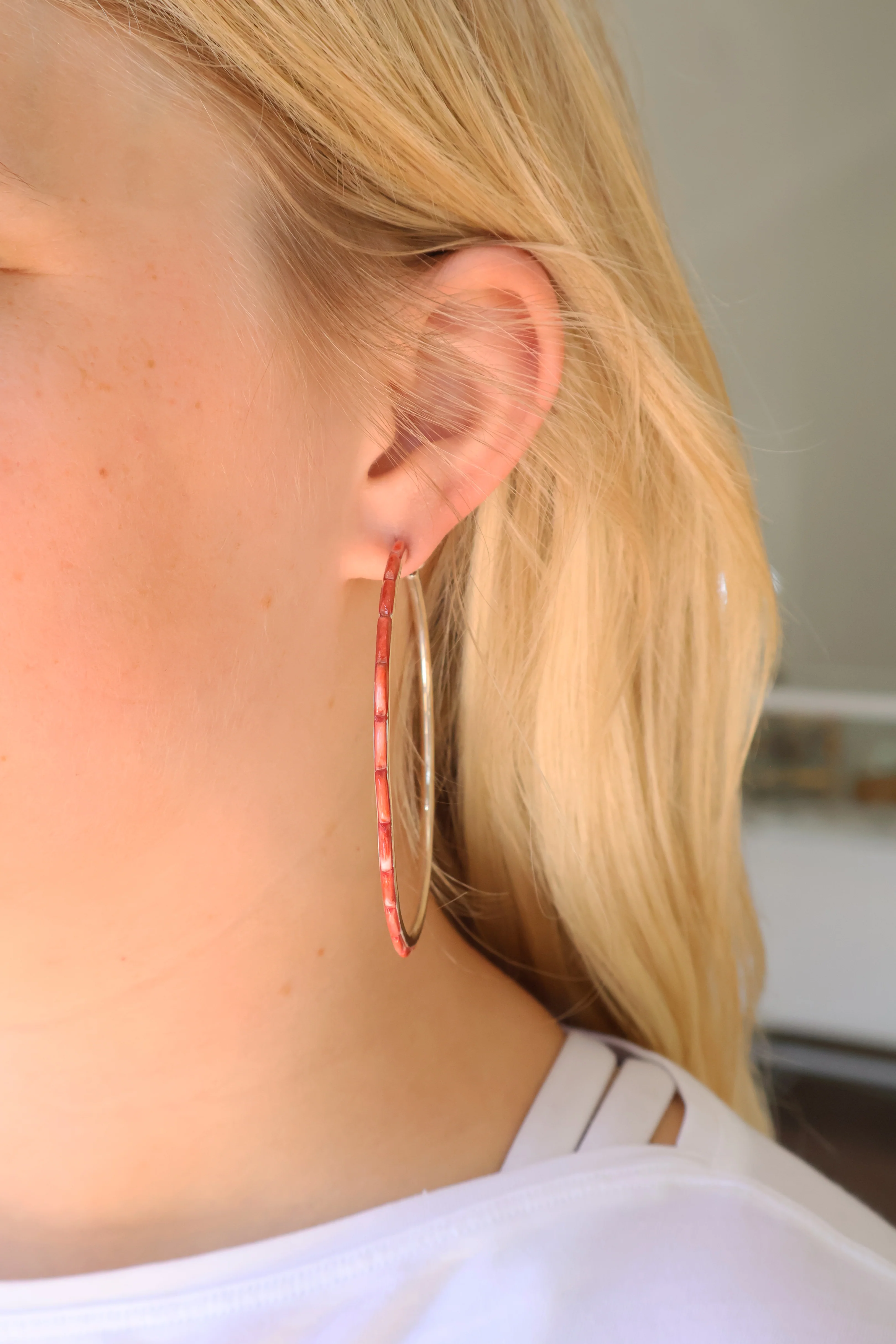 3"  Red Spiny Oyster Hoops - Image 2