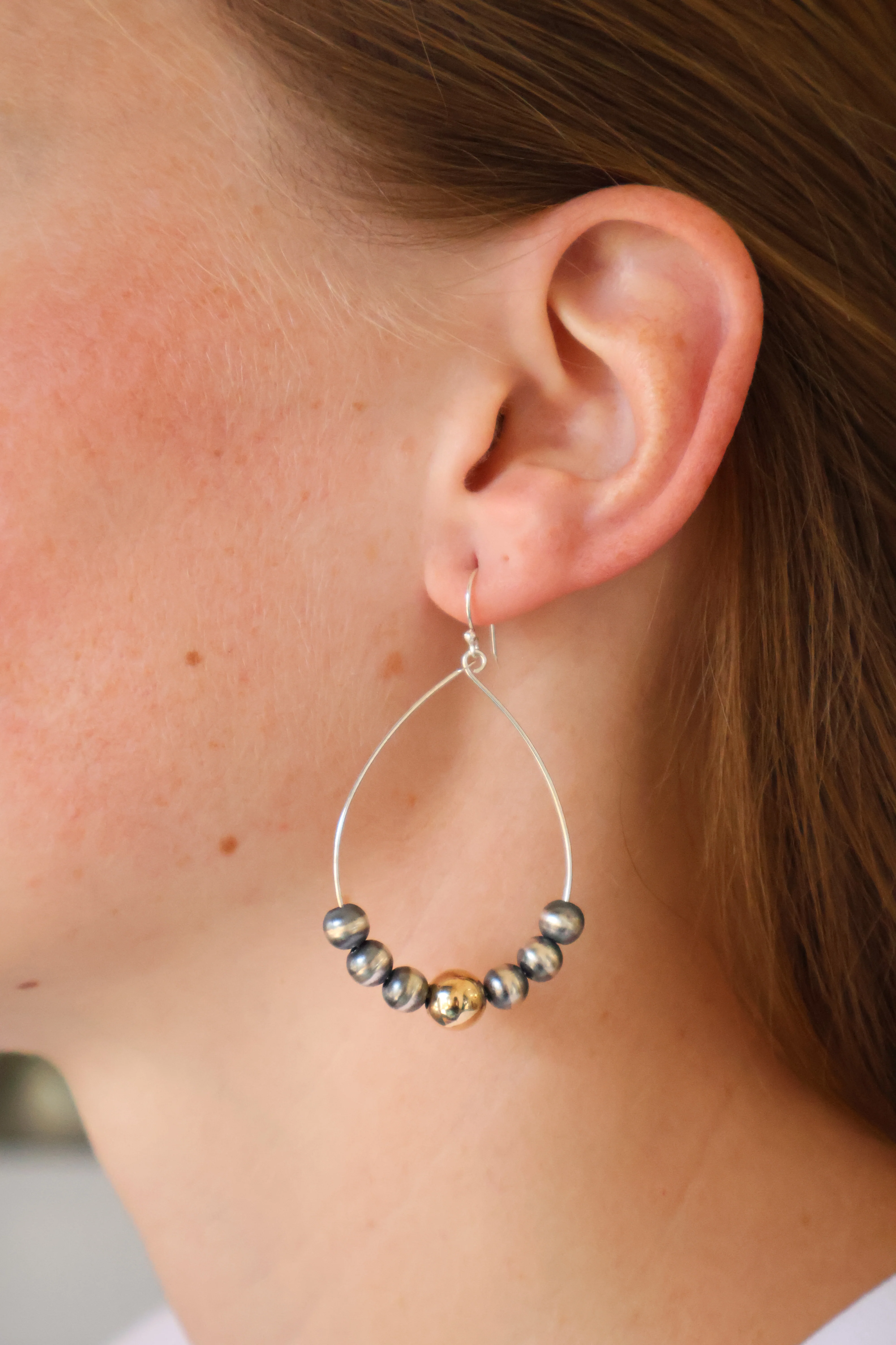 Gold Filled Navajo Pearl Earrings - Image 2