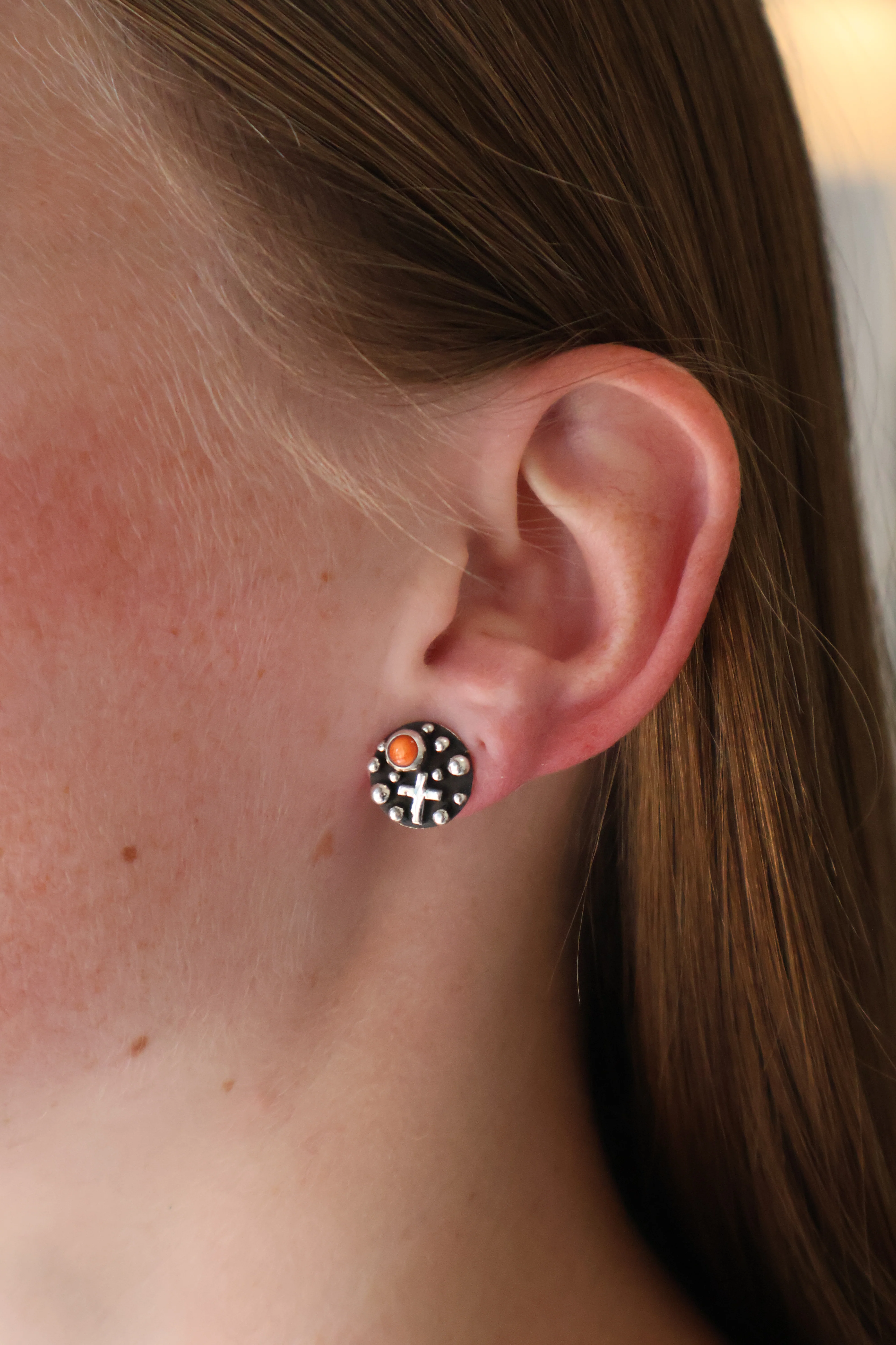 The Leia w/ Cross - Orange Spiny - Image 2