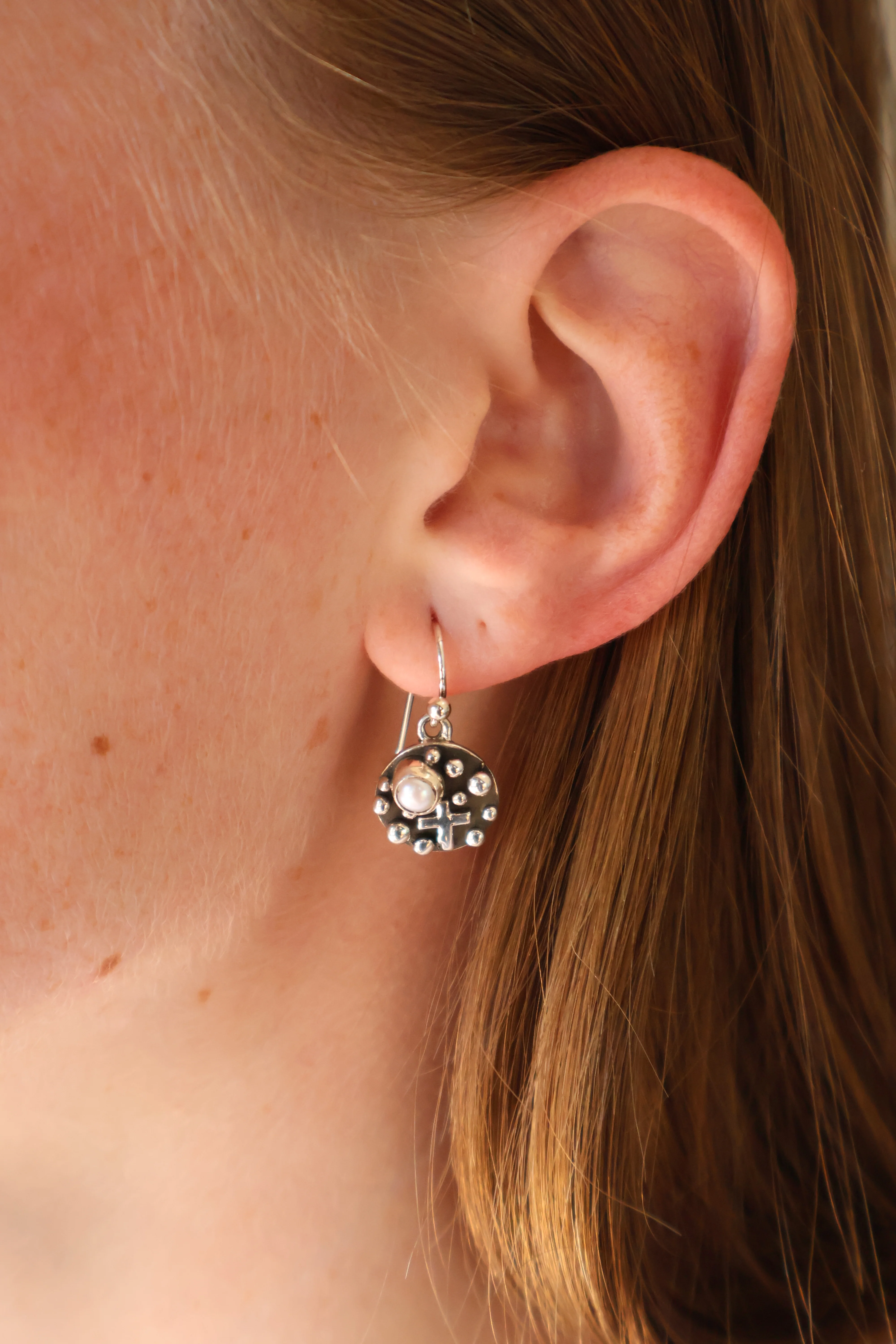 The Leia Dangles w/ Cross - Fresh Water Pearl - Image 2