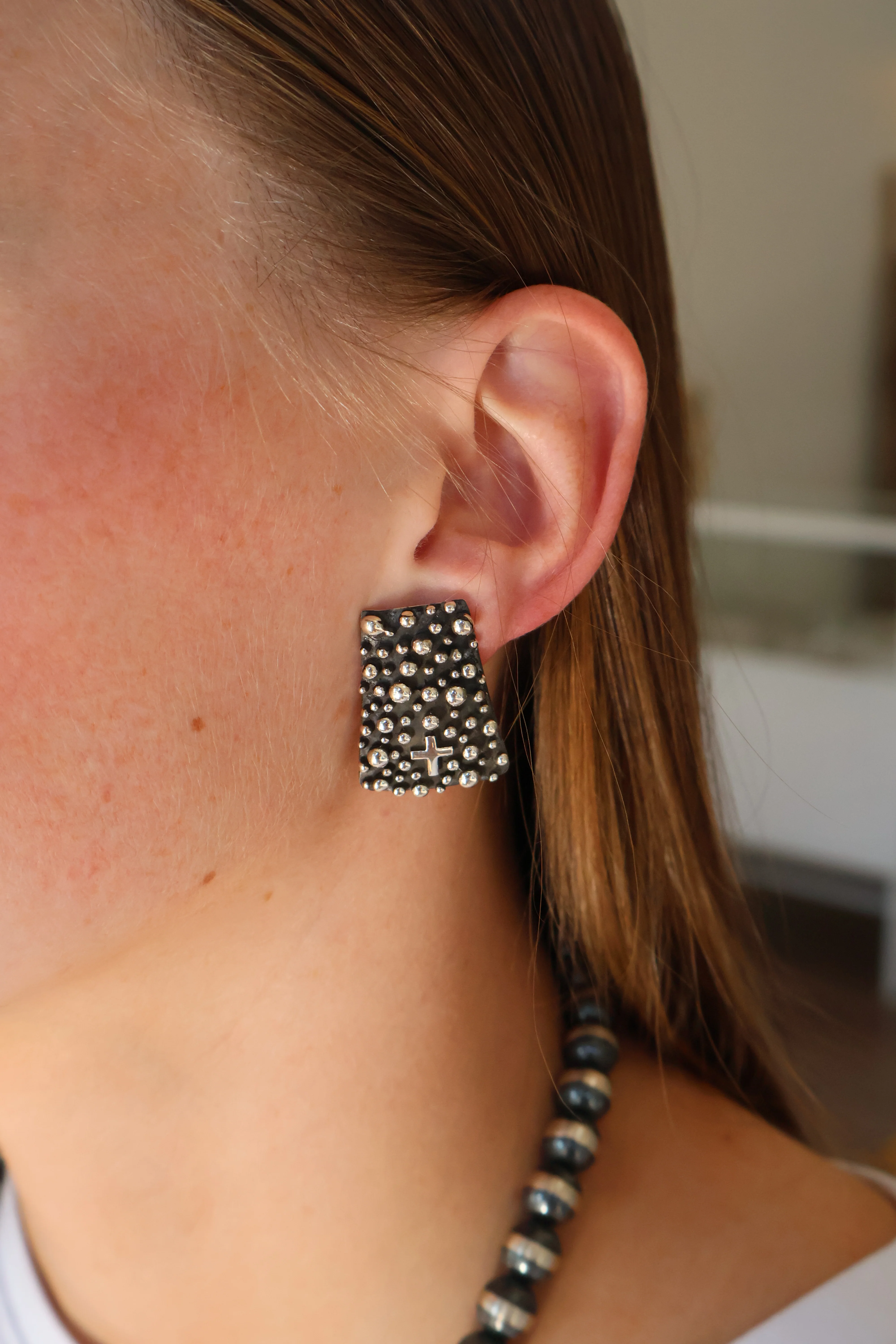 The Ritas - All Silver 1 1/4" - Image 2