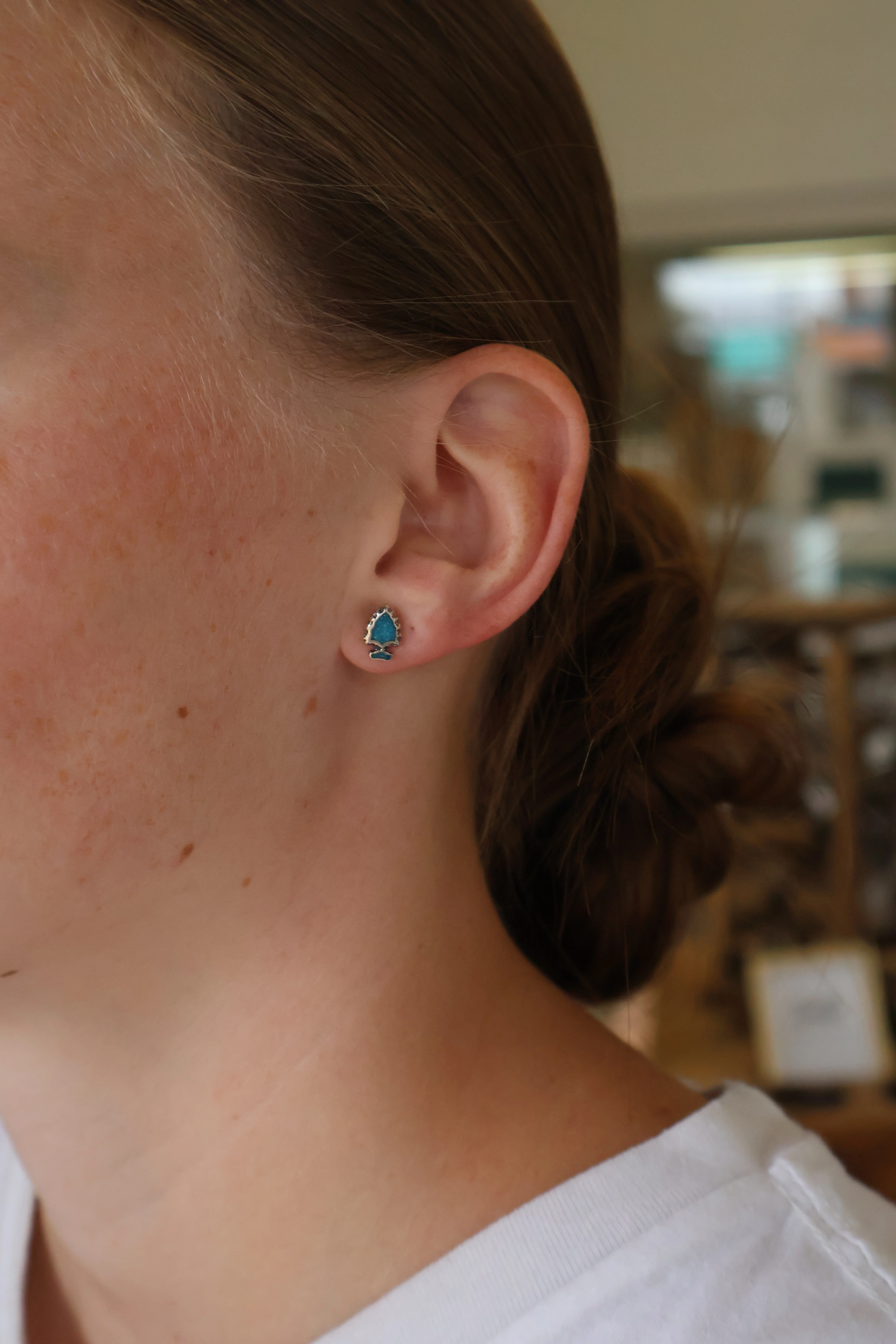 The Turquoise Arrowhead Studs - Image 2